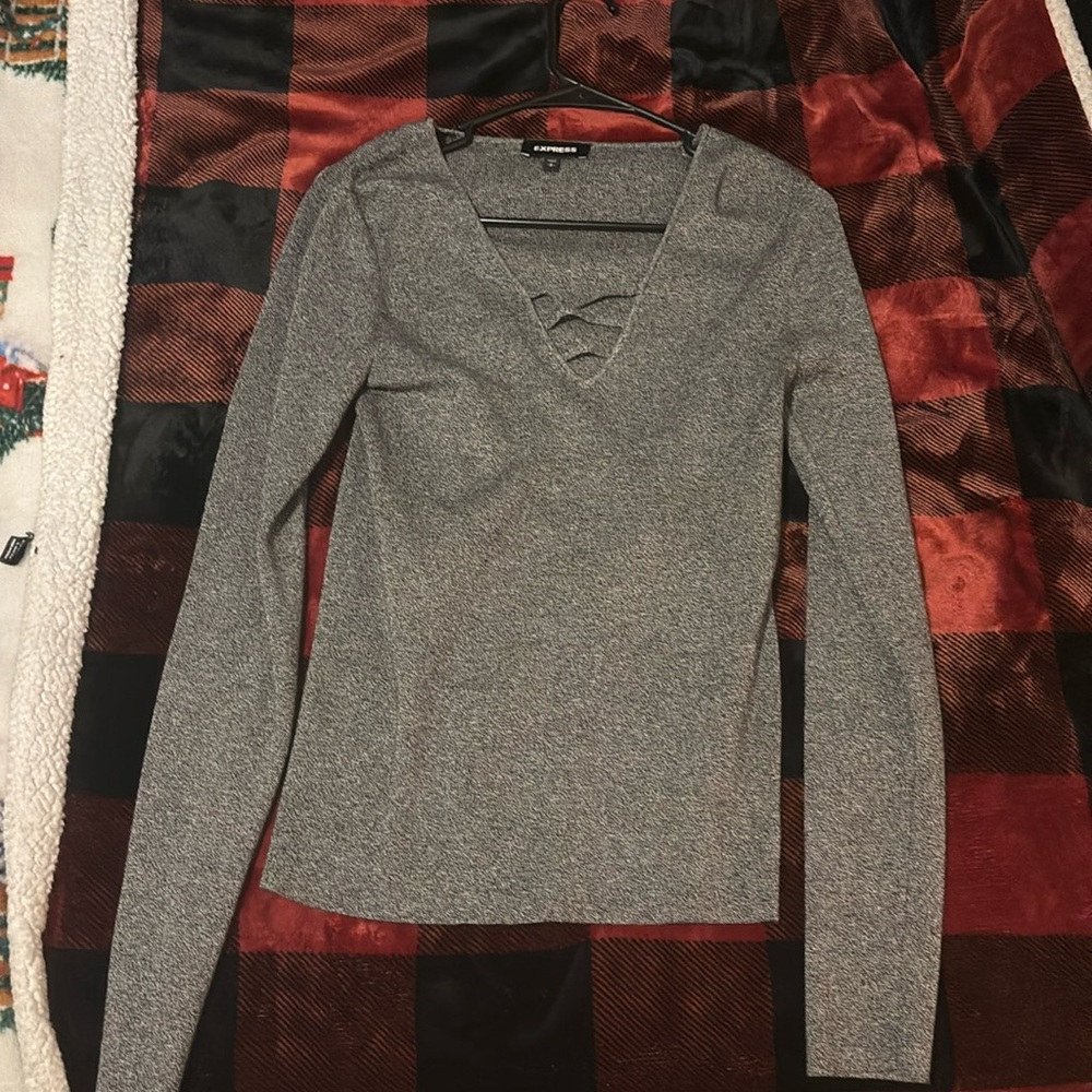 Express long sleeve